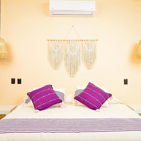 The Sunset Villas Сиуатанехо Экстерьер фото